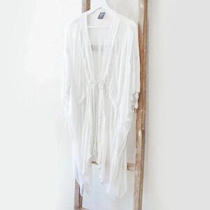 VINCE CAMUTO KIMONO SZ O/S WHITE TIE-FRONT COVER-UP TOP WITH TASSELS BOHO